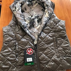 Gerry hooded vest